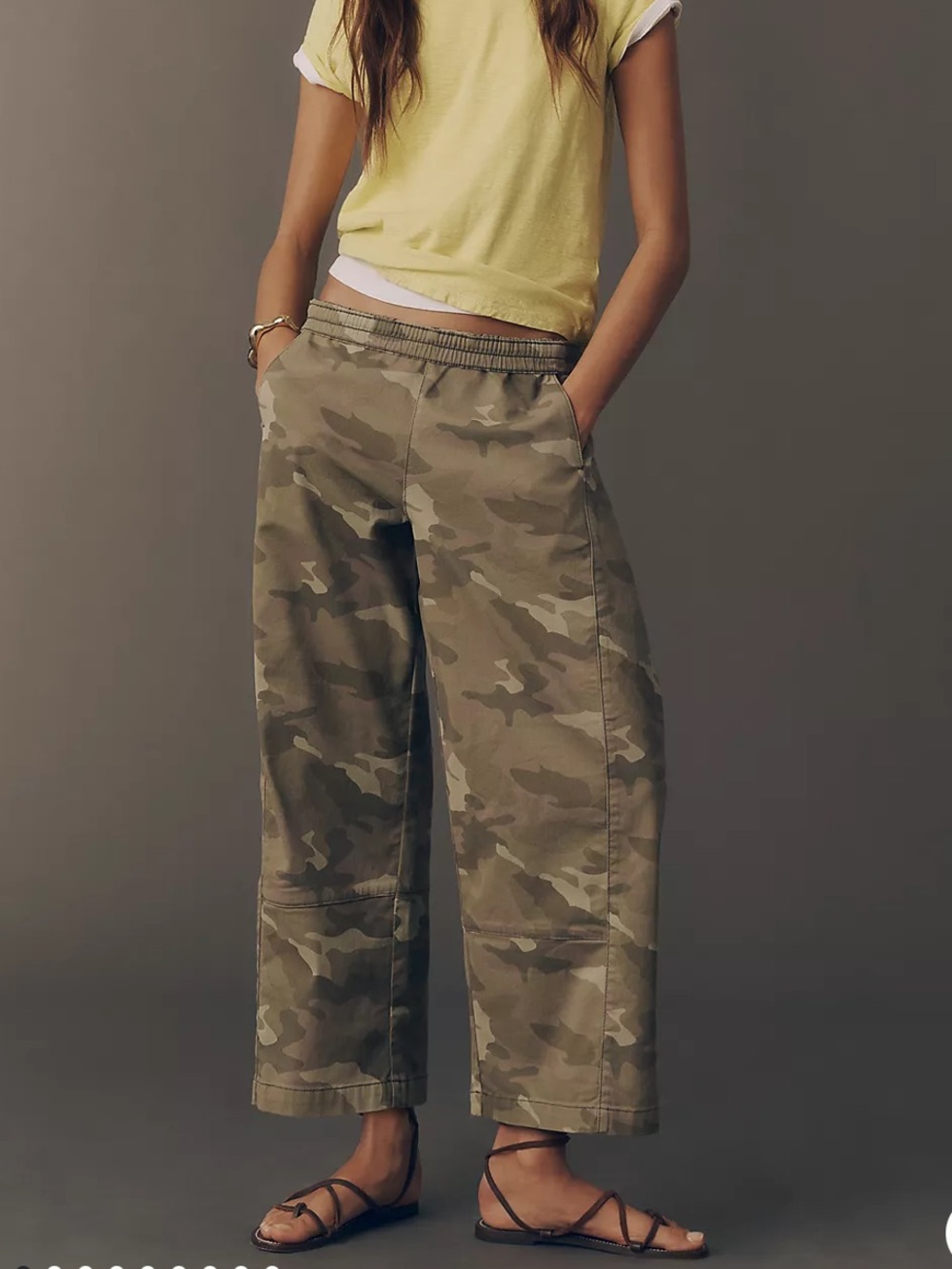 Pilcro Anthropologie Camo Printed Pull On The Izzie Barrel Pants S Petite NWT